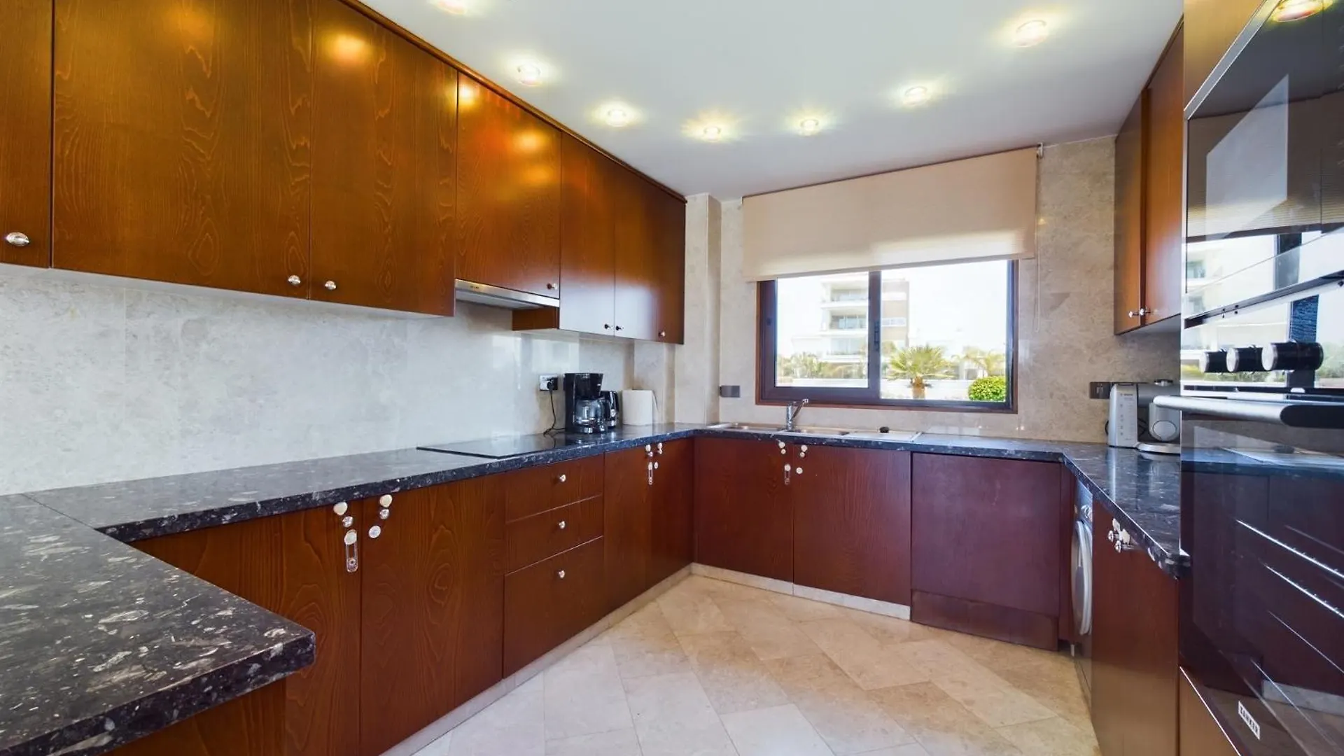 Villa Fabulous Beach Front House With Pool Larnaca Cyprus